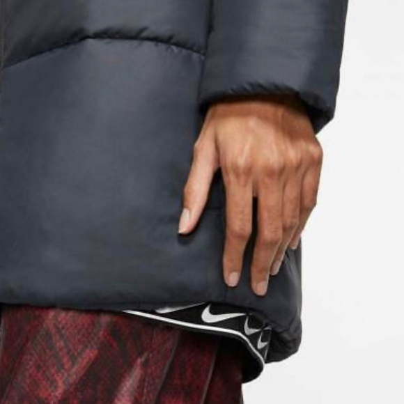 NIKE! SPORTSWEAR Thermal Hooded Puffer Parka Coat - Picture 8 of 16